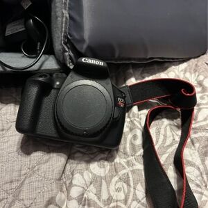 Canon EOS Rebel T5 w Lenses & Backpack